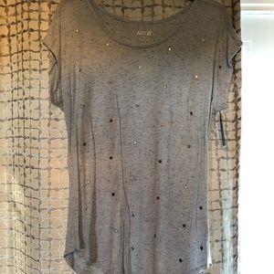 Apt 9 shirt